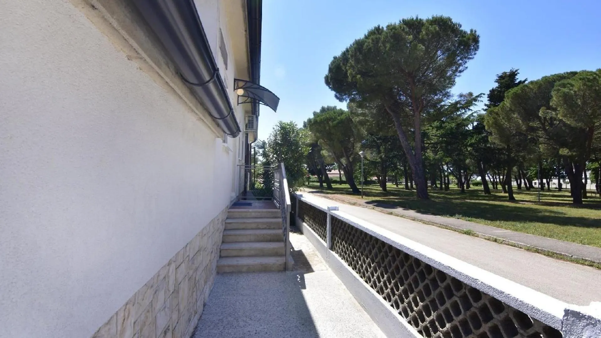 Lejlighed Schoene Wohnung In Umag Mit Kleiner Terrasse